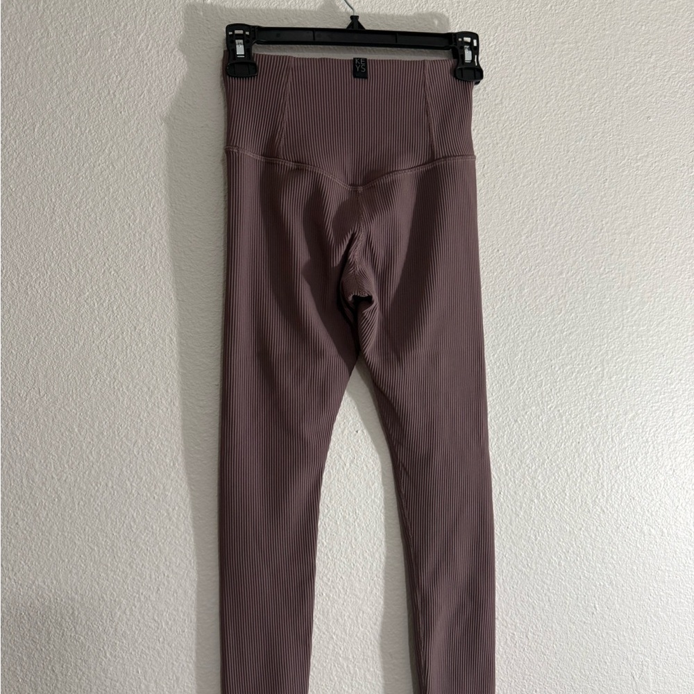 Athleta + Alicia keys Mauve Ribbed Leggings - Picture 5 of 7